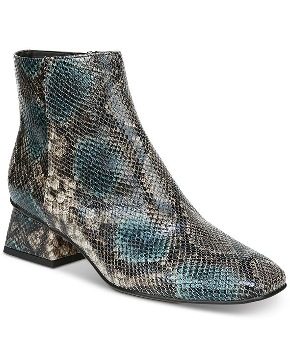 daysi block heeled boot circus by sam edelman
