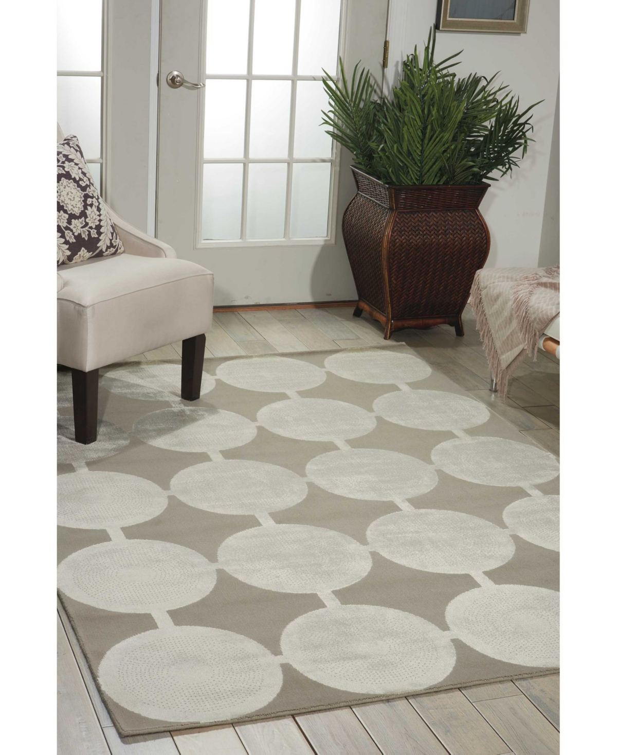 Nourison Home Luminance LUM02Area Rug - Silver