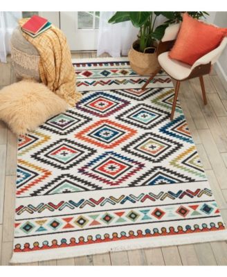 Navajo NAV06 White 5'3" x 7'6" Area Rug