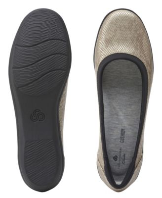 clarks cloudsteppers ayla low women's flats