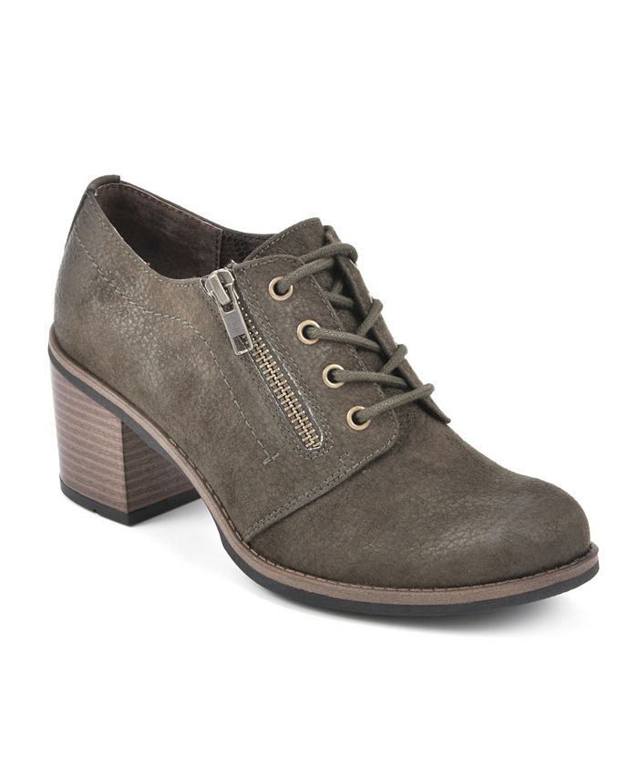 Macy's shoe stretcher best sale