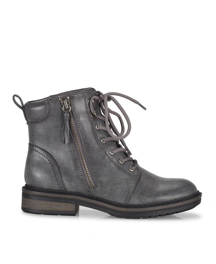 Baretraps Amysue Lug Sole Combat Boot & Reviews - Booties - Shoes - Macy's