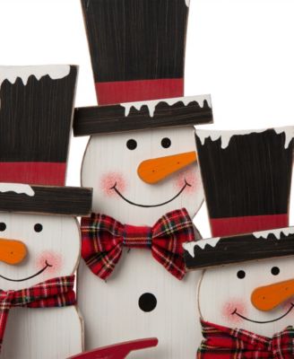 Wooden Snowman Family Table or Standing Decor