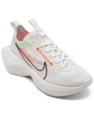 Nike Vista Lite ランニングシューズ Nike Women's Vista Lite Casual Sneakers from Finish Line - Macy's