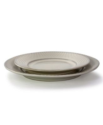 Round 16 Pc. Dinnerware Set, Service for 4