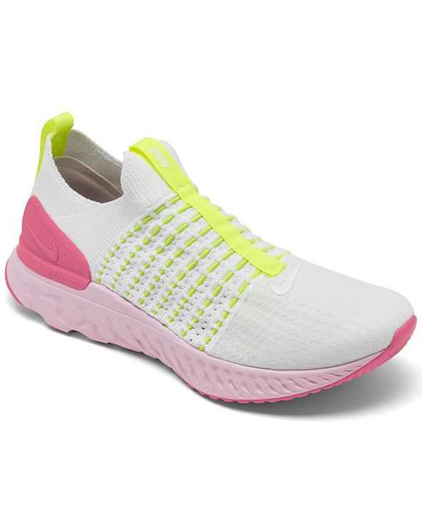 nike women's react phantom run flyknit 2 running shoes reviews