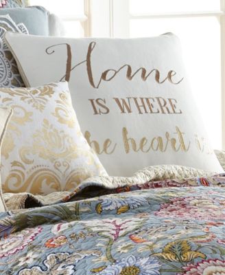 Angelica Spring Heart Tassel Decorative Pillow, 18" x 18"