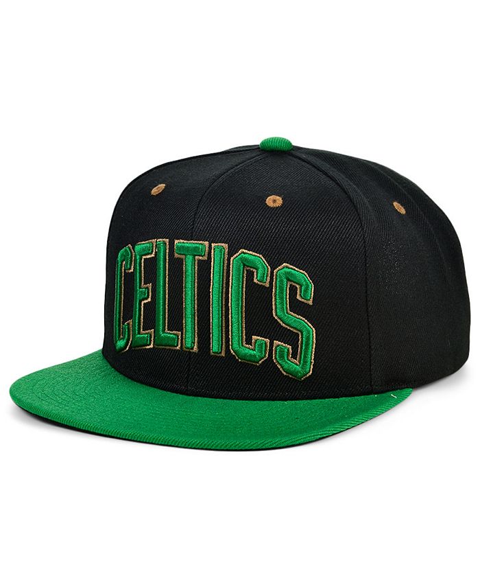 Mitchell & Ness - Men's Boston Celtics Hardwood Classic Reload Snapback Cap