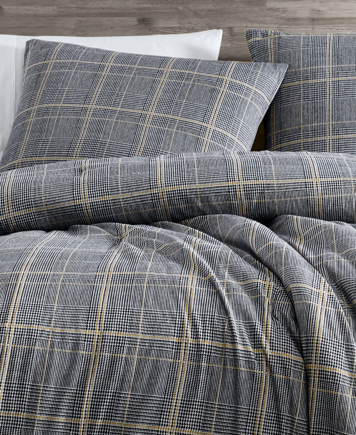 Kenneth Cole New York Sussex Brushed Cotton Flannel Comforter Set