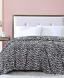 Betsey's Leopard Ultra Soft Plush Blanket, King