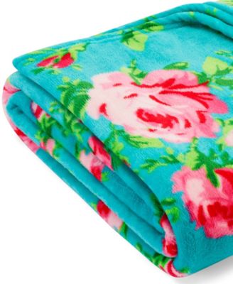 Bouquet Day Ultra Soft Plush Blanket, King