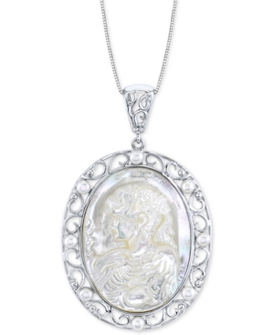 image of Mother-Of-Pearl & Cultured Freshwater Pearl Cameo 18