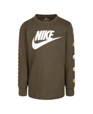 nike graphic tees clearance