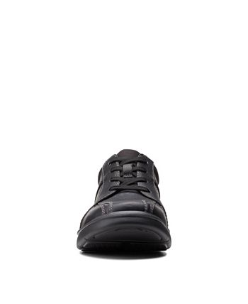 Clarks in motion shoes macy's hotsell
