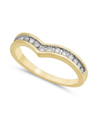 Diamond Chevron Band (1/4 ct. t.w.) in 14k White or Yellow Gold
