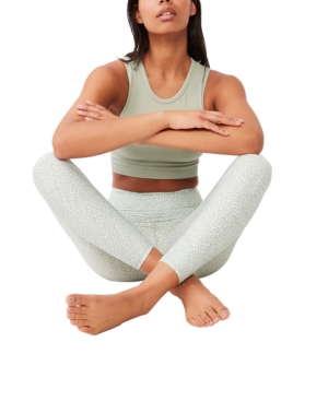 Cotton On Women's Strike a Pose Yoga 7/8 Tight