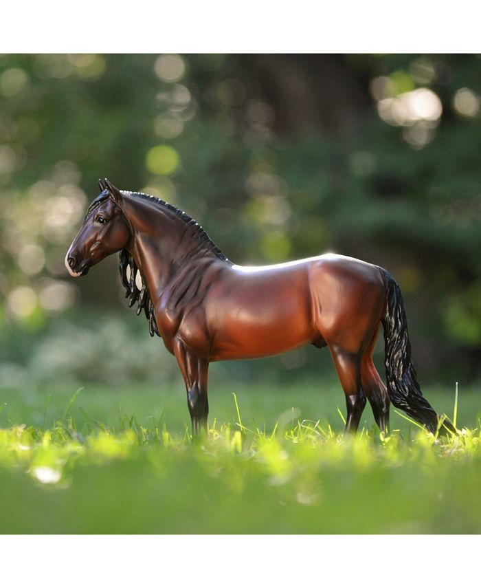 BREYER Traditional Series Dominant XXIX Toy Horse Figure & Reviews