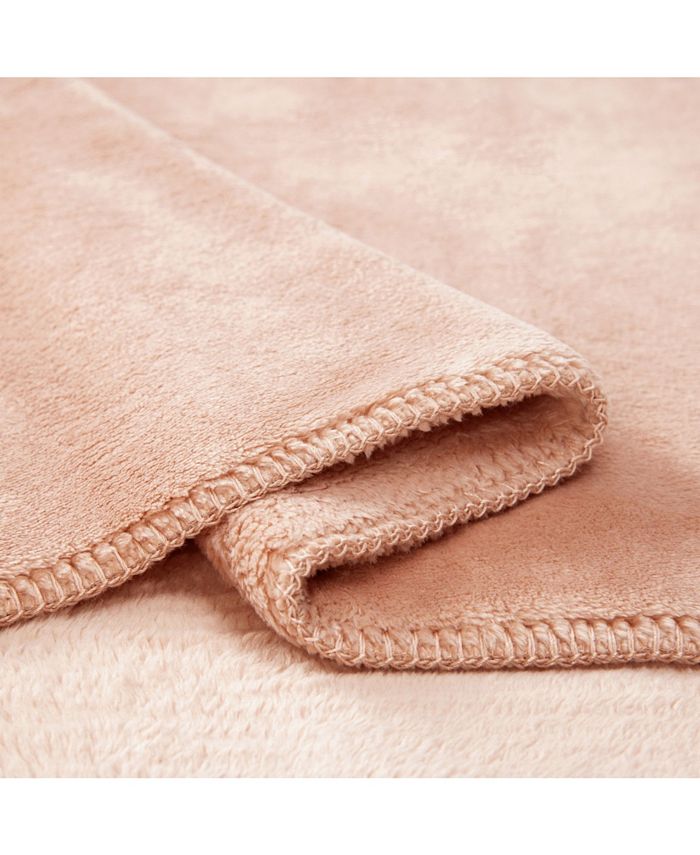 UGG® Whitecap Plush Flannel Throw, 50" x 70" & Reviews Blankets