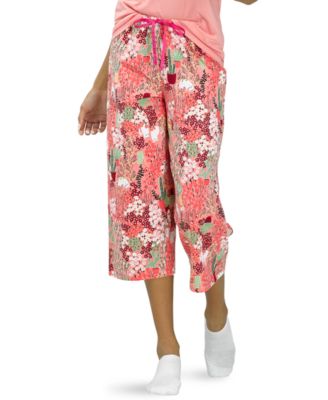 Hue - Strawberry Bouquet Capri Pajama Pants