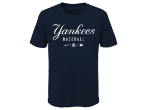 Nike Kids New York Yankees Early Work T-Shirt