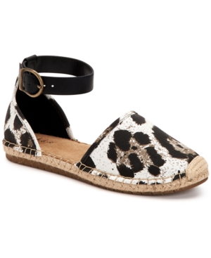 Paminaa flat sandals store