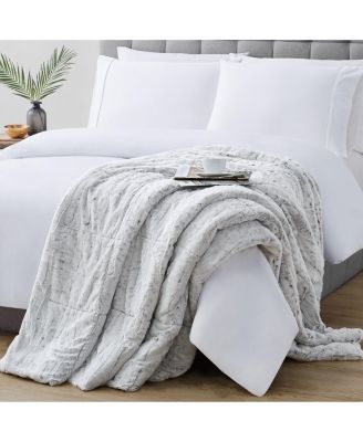 Christian Siriano Luxury Faux-Fur Throw, 60" x 70"