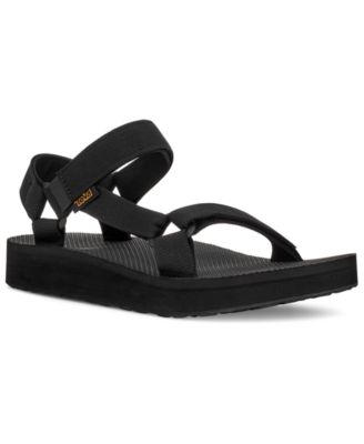 stores that sell tevas