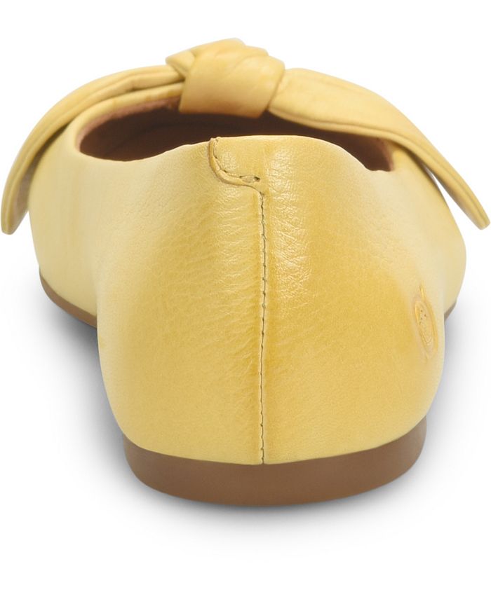 Born Women's Anah Comfort Flats & Reviews Flats & Loafers Shoes