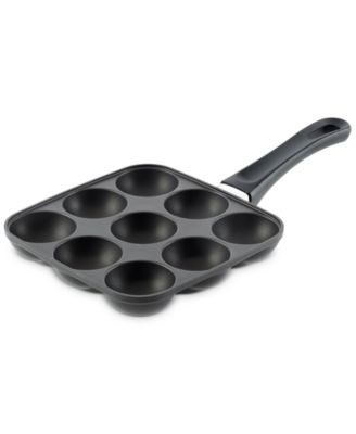 SCANPAN - Classic 9-Hole Puff Dumpling Pan