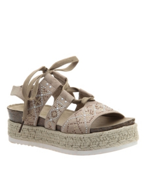 Madeline Girl Women's Dream On Wedge Sandals Women's Shoes In Medium Taupe