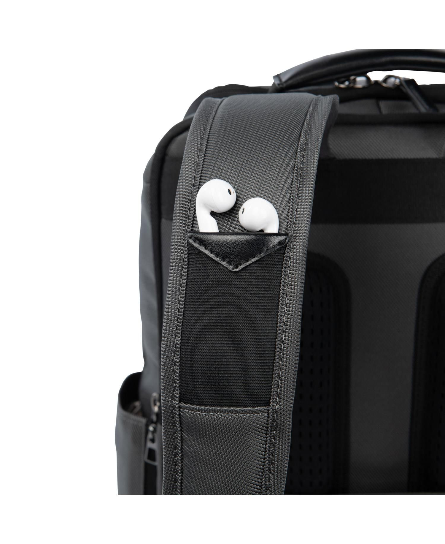 Crew Executive Choice 3 Slim Backpack