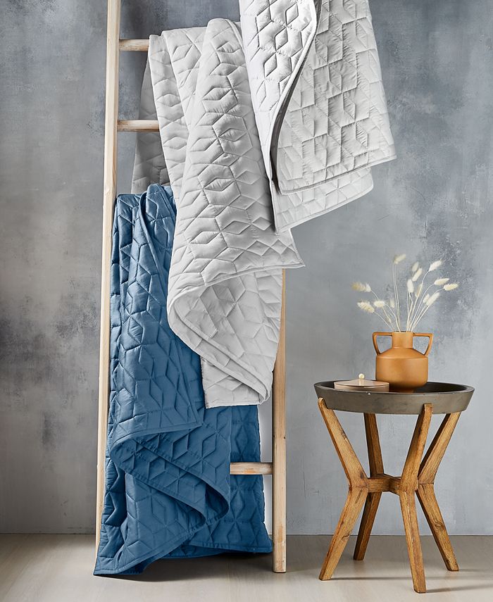 Oake Geometric Embroidered Quilt, Full/Queen, Created for Macy's Macy's