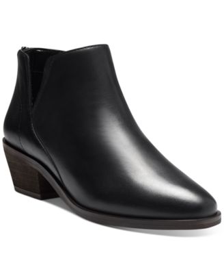 Vince Camuto - Women's Abrinna Booties