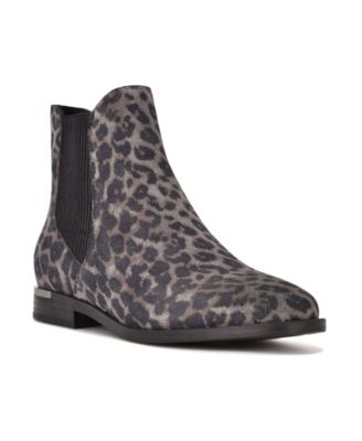 agate low ankle boots