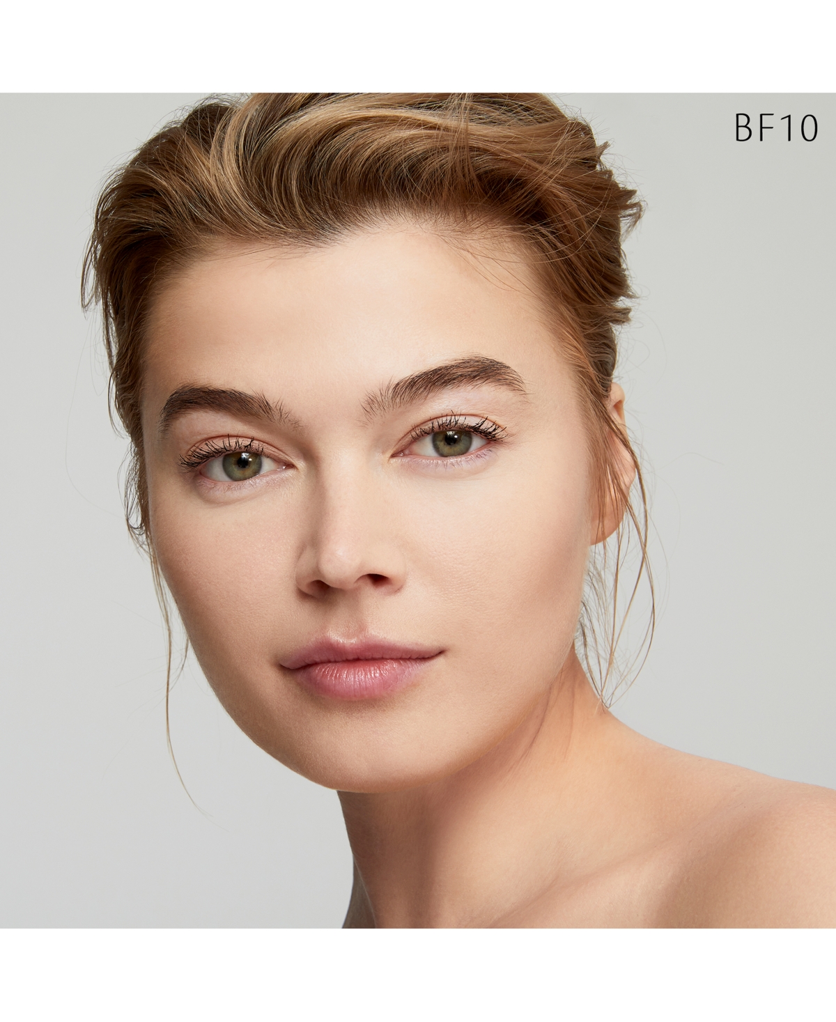 Clé De Peau Beauté Radiant Fluid Foundation Natural Spf 25 In Bf10 Light Buff