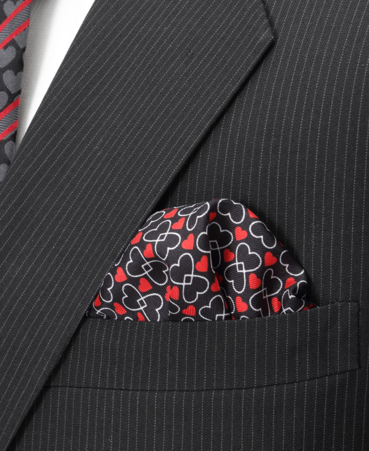 Cufflinks Inc. Men's Intertwined Hearts Pocket Square