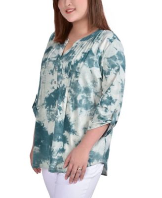 Plus Size Knit 3/4 Sleeve Roll Tab Top