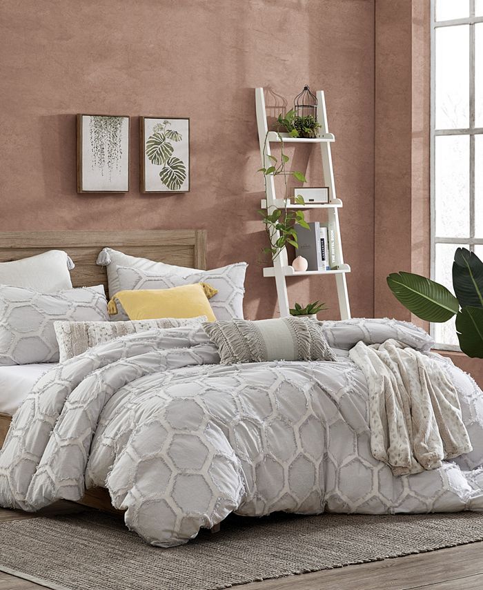 Calvin klein honeycomb best sale comforter