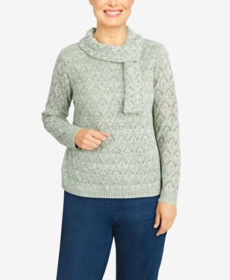 petite green sweater