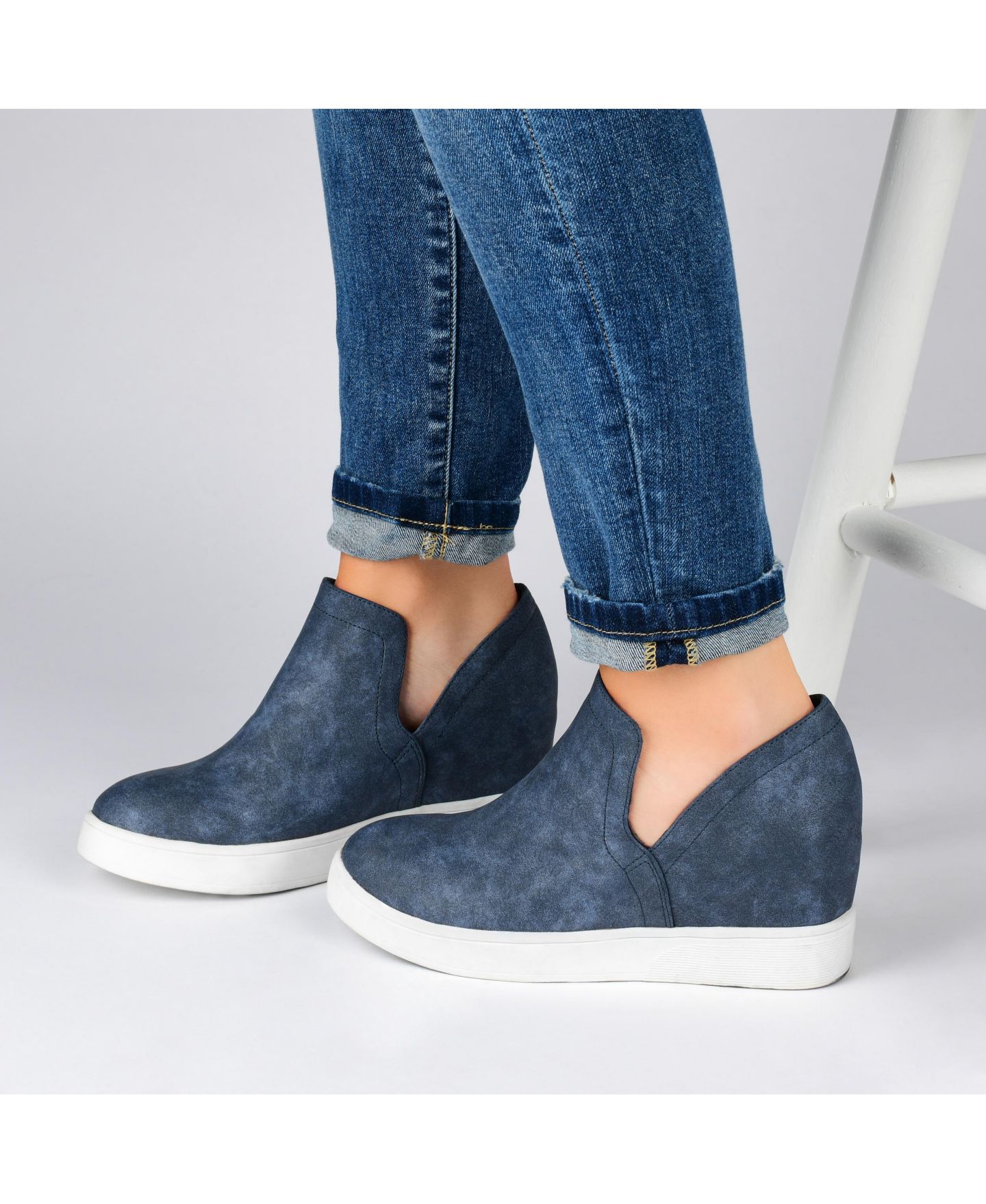 Женские кроссовки Journee Collection Cardi Platform Wedge, цвет: Синий — фото 5