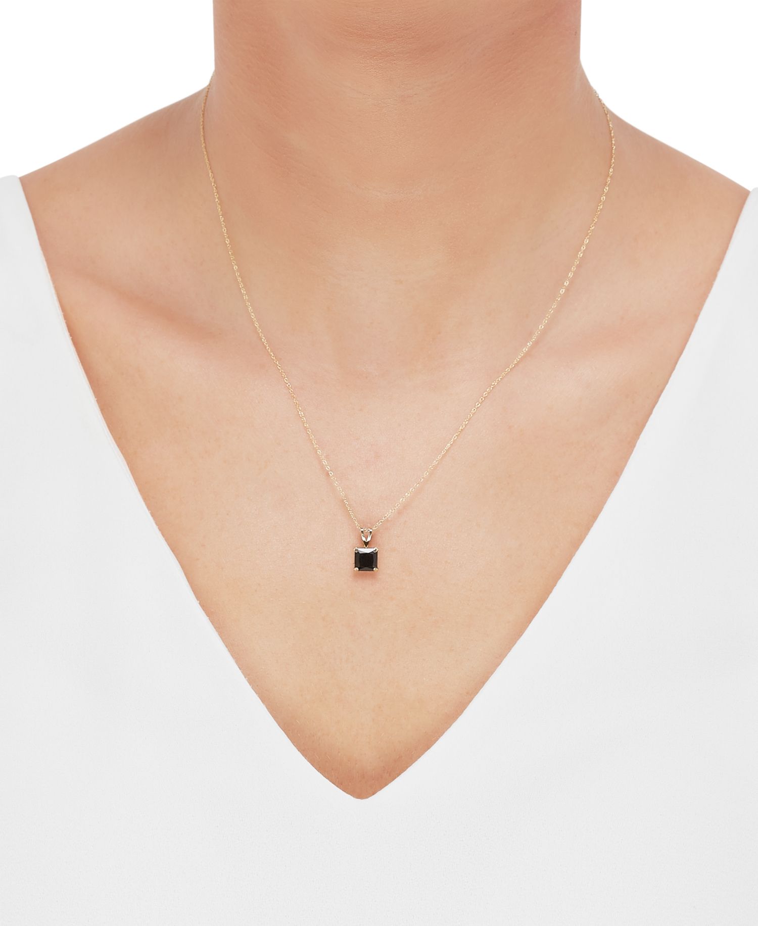 Onyx Square 18" Pendant Necklace in 14k Gold