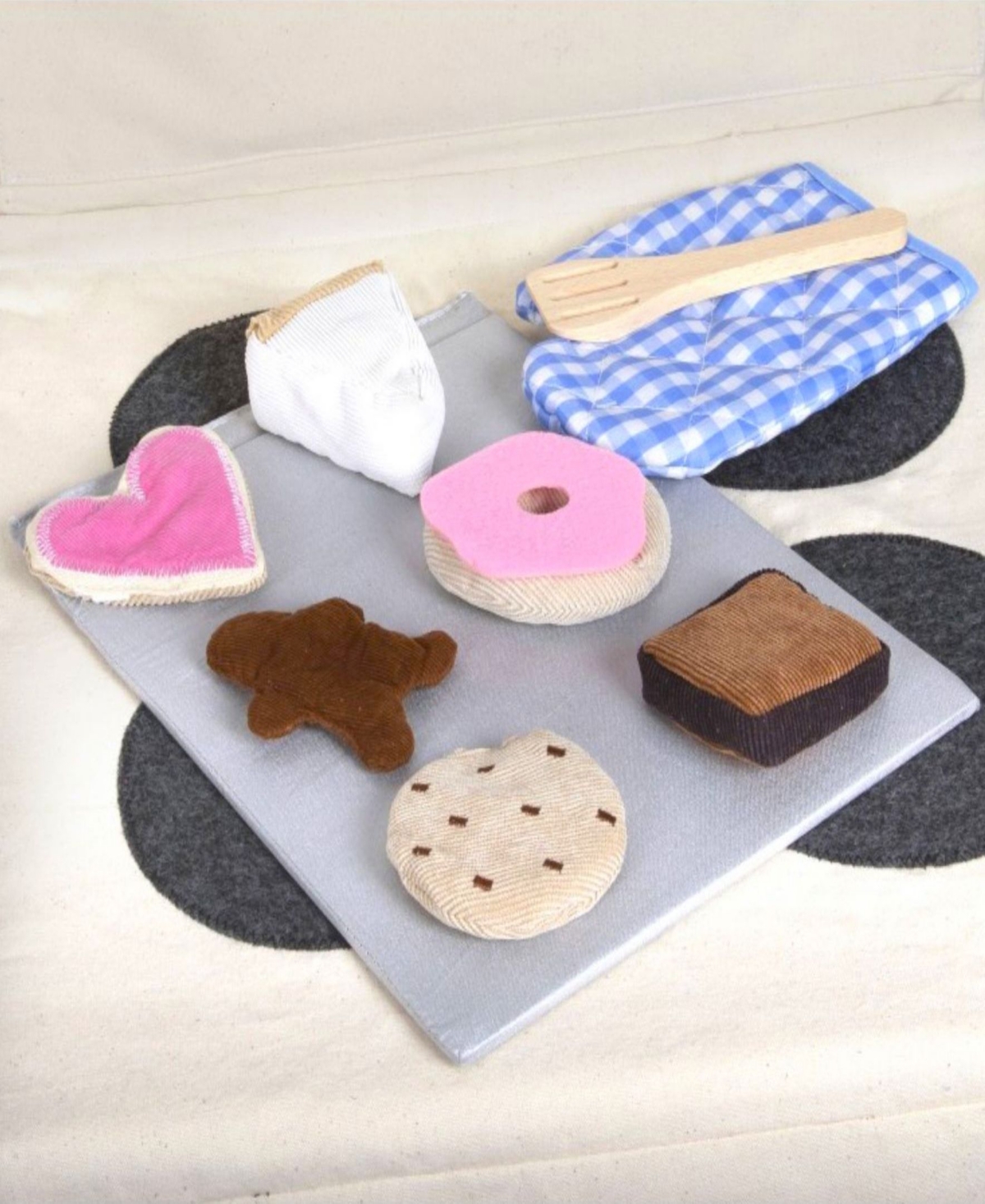 Salus Brands Popohver Pretend Play Plush Baking Donuts Pastries Food Playset In Multi