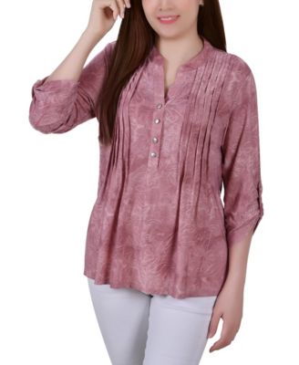 Women's 3/4 Roll Tab Sleeve Y-neck Top