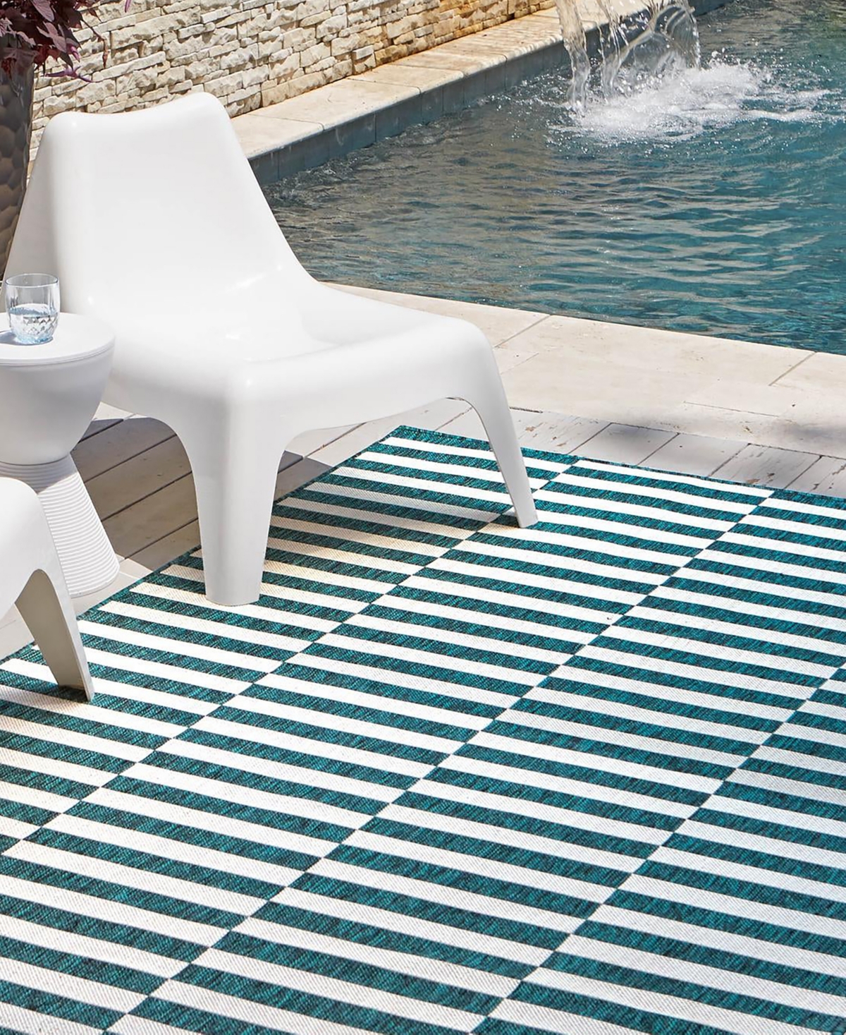 Bayshore Home Outdoor Banded Striped Area Rug