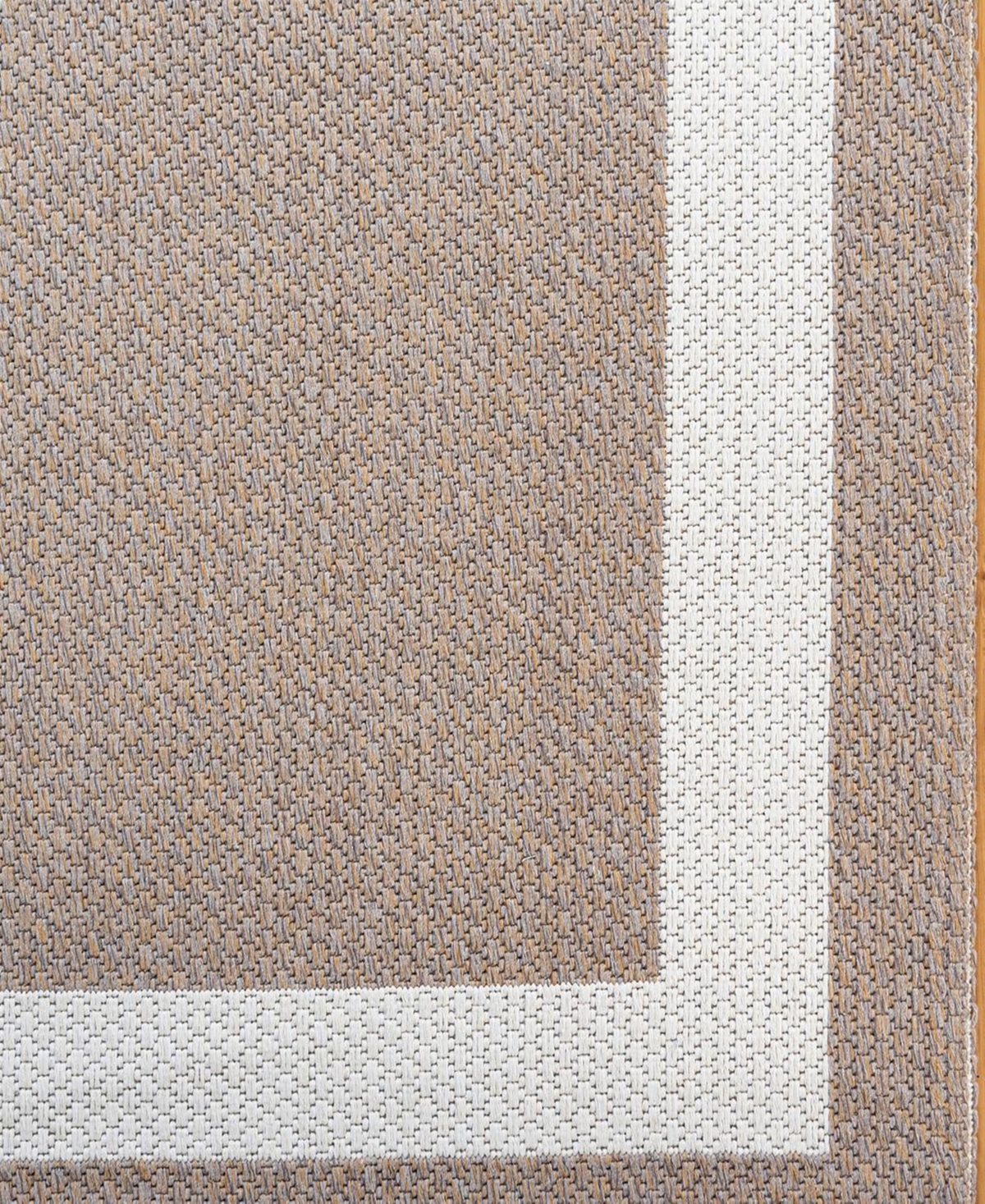 Bayshore Home Illie Border Area Rug