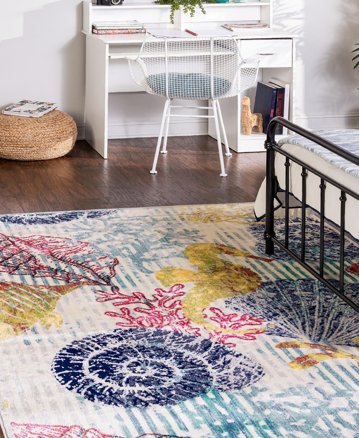 Closeout! Bayshore Home Beau Seahorse Area Rug