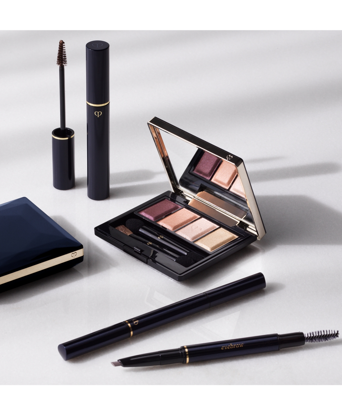 Clé De Peau Beauté Eyebrow Gel In 101