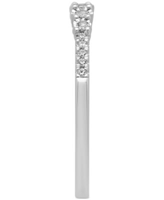 Diamond Graduated Ring (1/10 ct. t.w.) in 14k White Gold