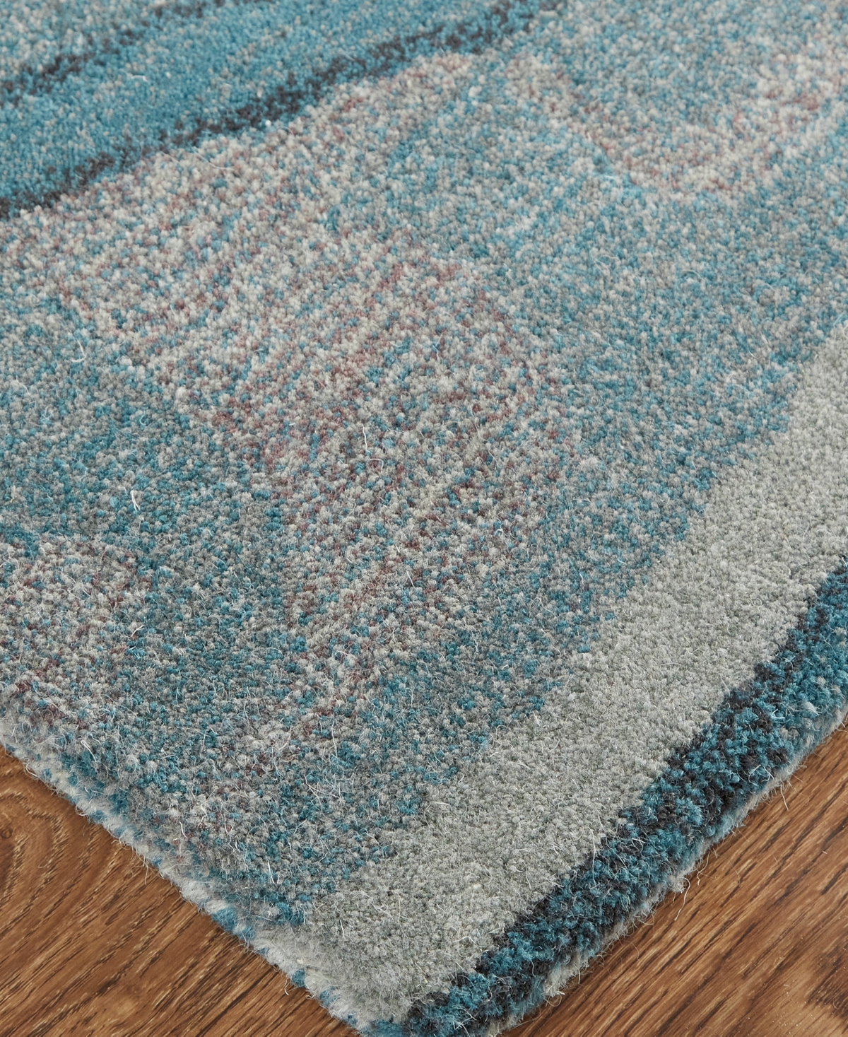 Feizy Amira R8634 Area Rug - Red