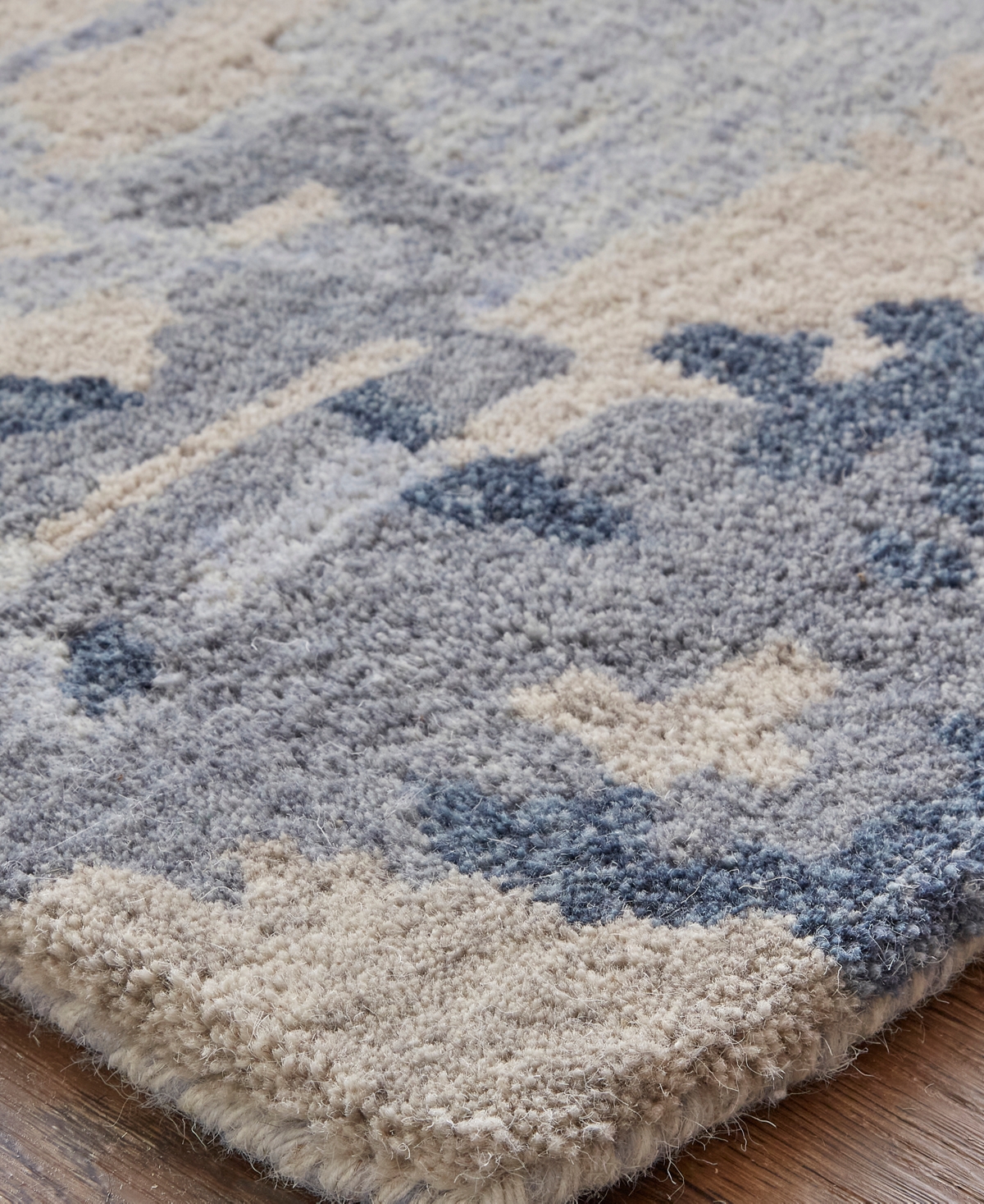 Feizy Everley R8647 Area Rug - Ivory